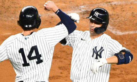 Kyle Higashioka 450x270 - Tres palos de Higashioka ayudan a Yankees