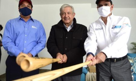 AMLO 450x270 - Presidente de México, asegura que el beisbol es pasión infinita al respecto de la SM