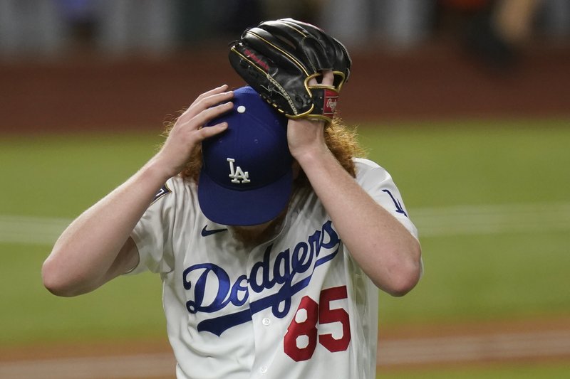 Dodgers Pitchers - Carrusel de lanzadores de Dodgers no fue la solución