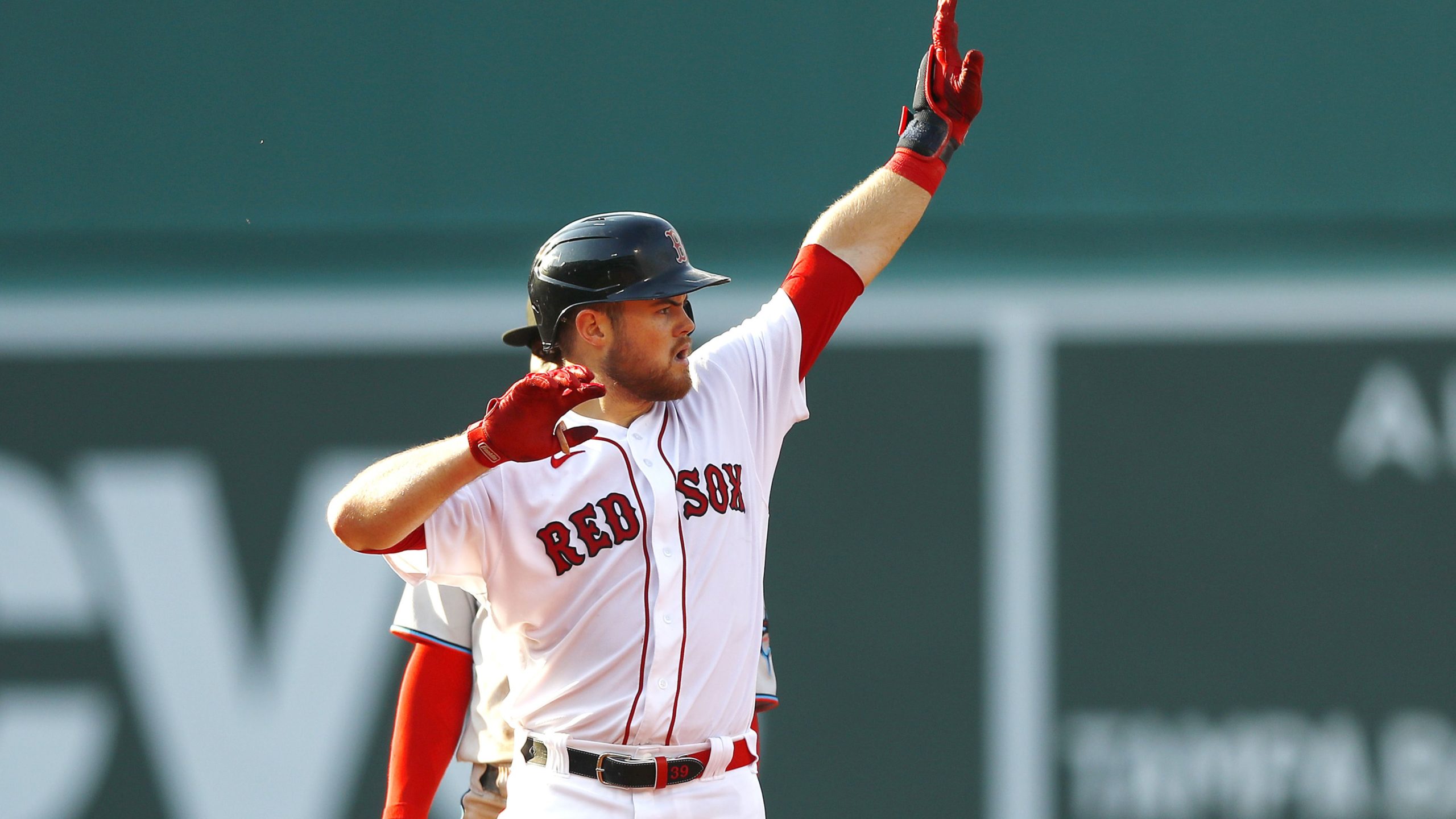 Red Sox Boston scaled - Arroyo contribuye en quinto triunfo al hilo de los Red Sox